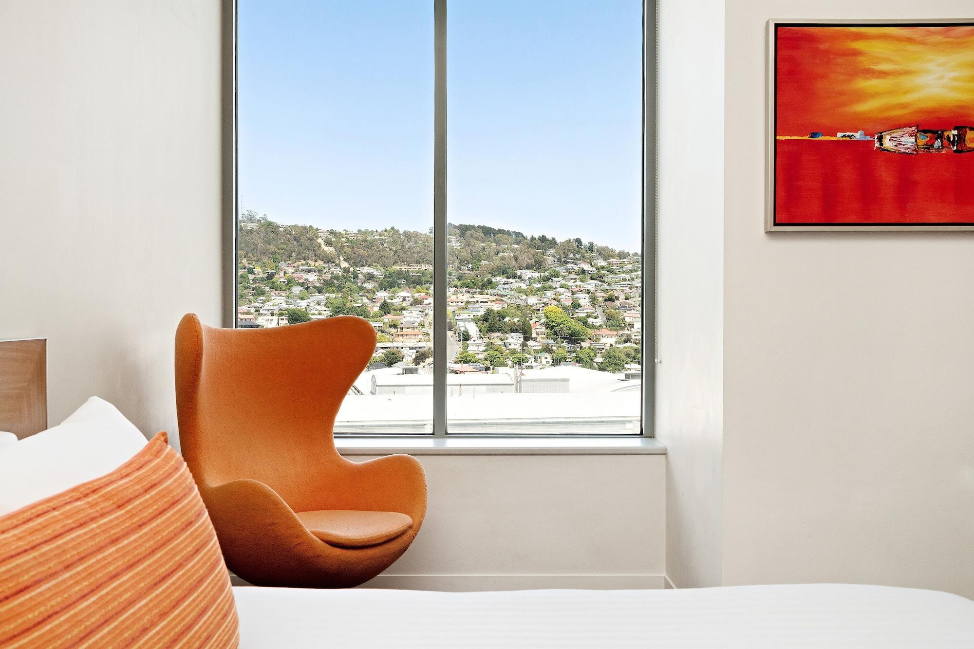 Mantra Charles Hotel Launceston Exterior photo